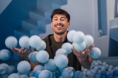 IKONO: a Unique Sensory and Photographic Experience