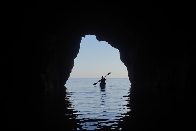 Kayak and snorkel excursion to Cova Tallada - The short history stop at sea