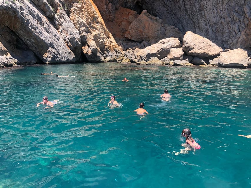 L'Estartit: Boat Trip to the Medes Islands and the NP Caves - Seeing Montgrí Natural Park from the sea