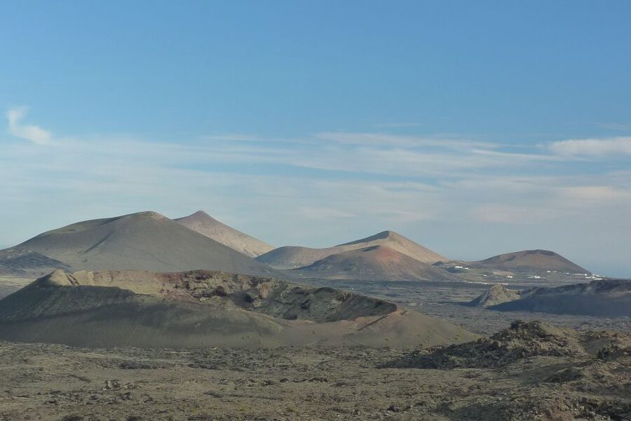 Lanzarote: Guided Volcano Hike with Transfers - Crossing the lava fields on foot