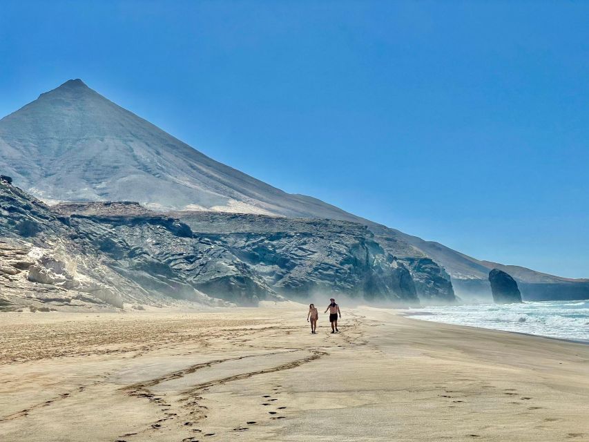 Las Palmas: Fuerteventura Cofete Beach and Desert Safari - One and a half hours on Cofete Beach