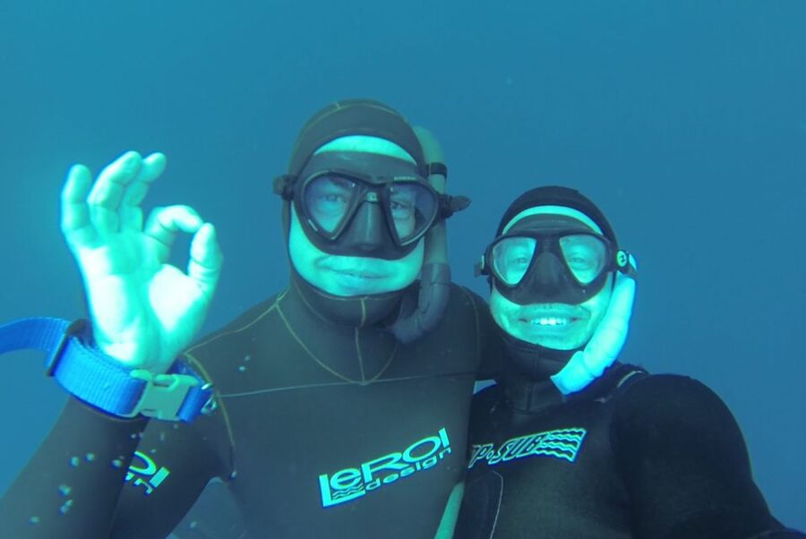 Las Palmas: Las Canteras Beach Snorkeling Trip - The safety briefing and first minutes in the sea