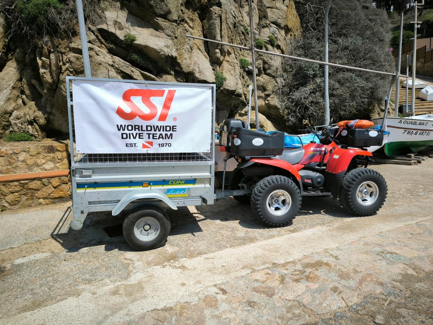 Lloret de Mar: Scuba Diving Experience no License Required - Why the instructors matter so much