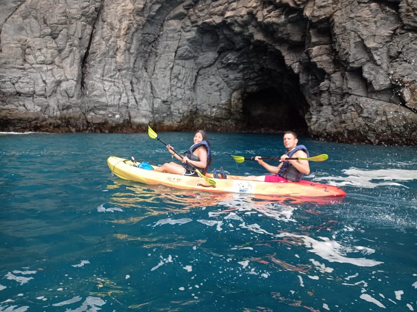 Los Cristianos: Kayak & Snorkel Tour with turtles and photos included - Paddling from Los Cristianos toward Guaza