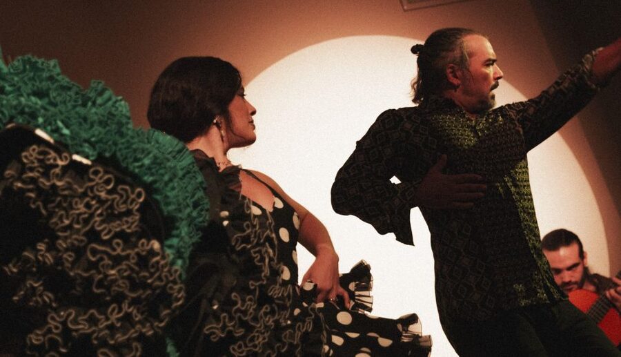 Madrid: 1-Hour Traditional Flamenco Show at Centro Cultural - Timing, language, and practical details