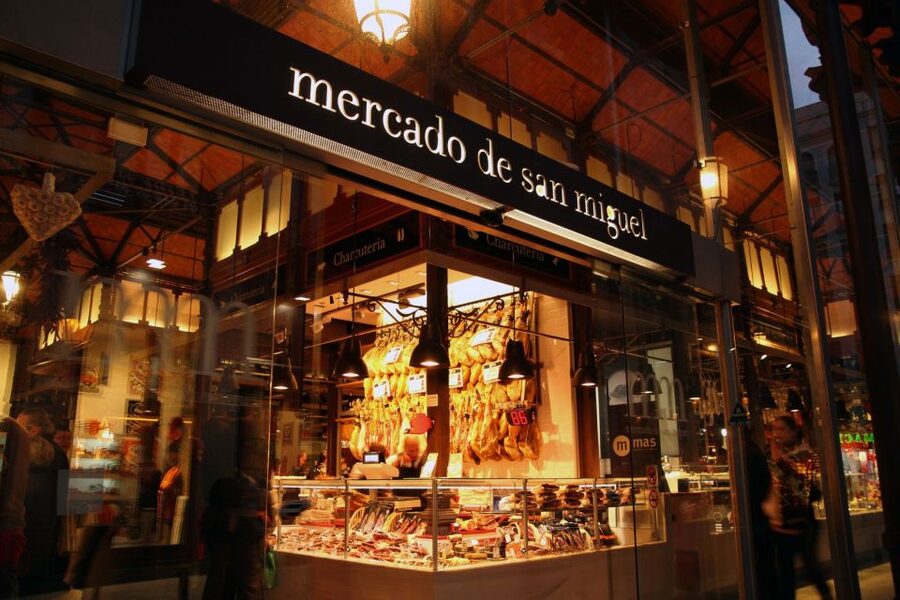 Madrid: City Highlights Guided Walking Tour - Royal Palace, Plaza de Oriente, and Philip IV