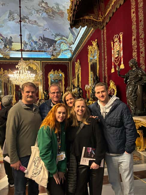 Madrid: El Prado Museum and the Royal Palace Guided Tour - Guides, group pace, and communication