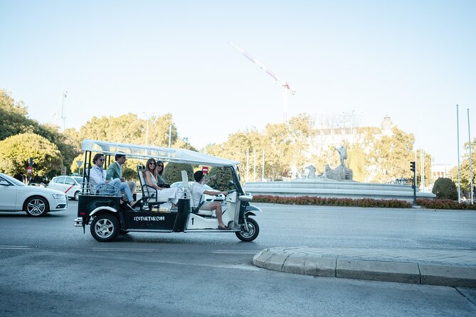 Madrid Express Tour with Local Guide in Eco Tuk Tuk Private - Why a Madrid tuk tuk works so well at the start