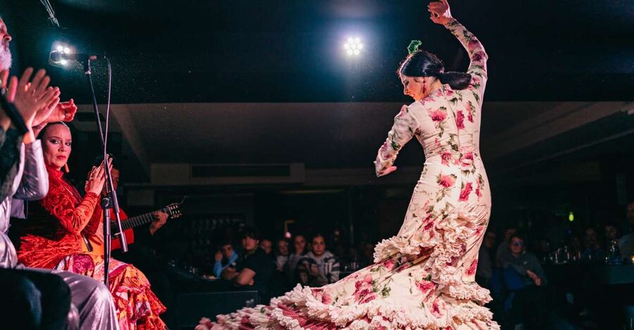 Madrid: Flamenco Show at Tablao Las Carboneras - One drink, a cabaret room, and a quick start