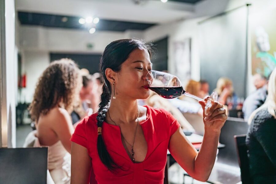 Madrid: Flamenco Show at Tablao "Las Tablas" with Drink - What happens during the one-hour performance