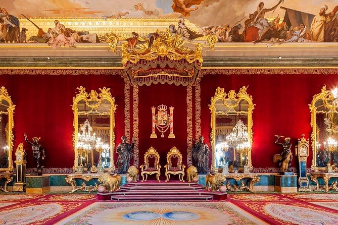 Madrid Old Town & Royal Palace Walking Tour Skip the Line Ticket - Entering the Royal Palace with a reserved ticket