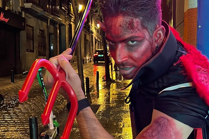 Madrid Oscuro: Torture, Ghosts, Crimes and Legends - Plaza Mayor begins the story