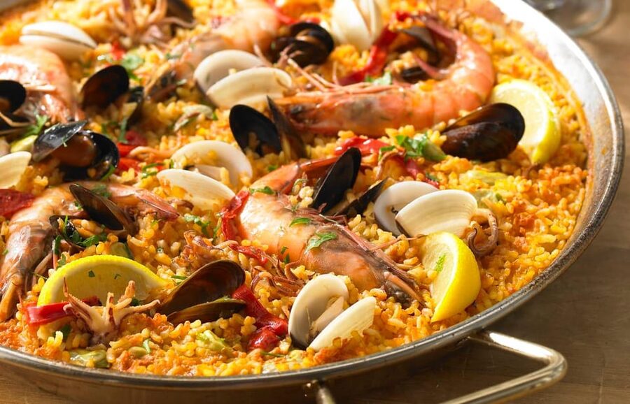 Madrid: Paella and Sangria Workshop in the City Center - A cooking class right in central Madrid