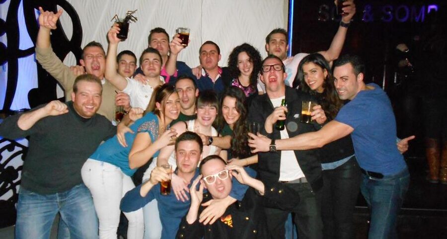 Madrid: Pub Crawl Madrid Running since 2005 Bar Exploration - What happens during the first bar stop