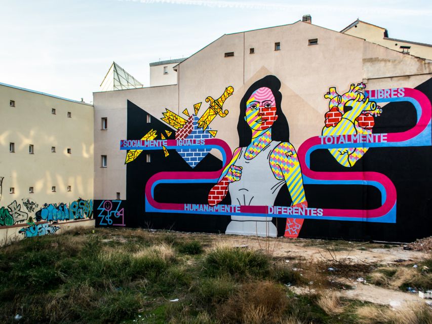 Madrid: Street Art Tour with Local Graffiti Hunter - Key points to know before booking