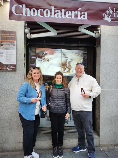 Madrid: Street Food Walking Tour in the Plaza Mayor Area - Calle Mayor and its old plaques
