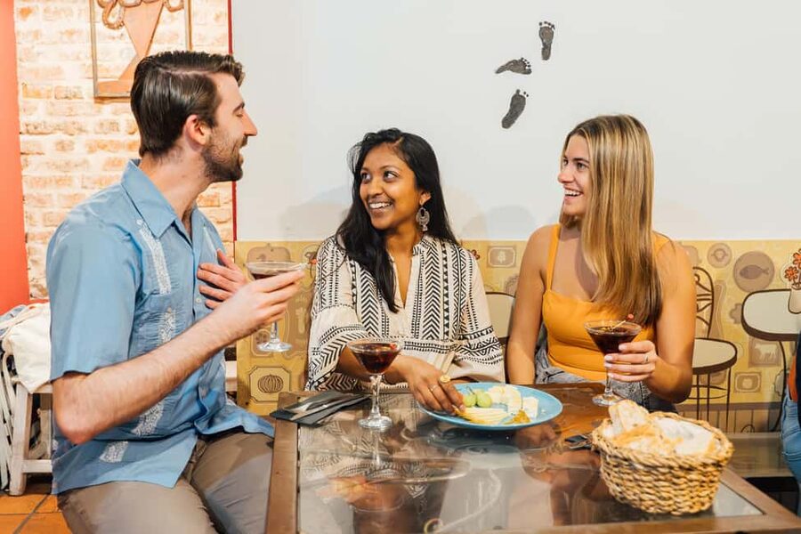 Madrid: Tapas Food Tour with Drinks and Food - Dietary needs and what to expect