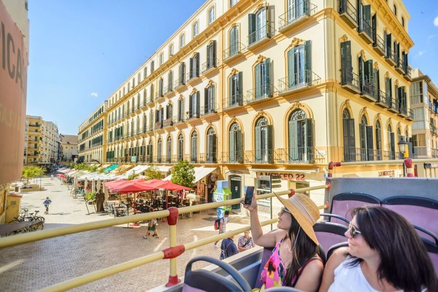 Malaga: City Sightseeing Hop-On Hop-Off Bus Tour - Blue Route: port sights in a shorter window