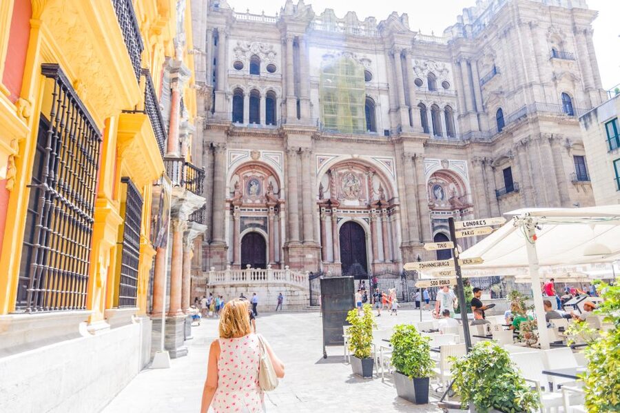 Malaga: City Sightseeing Hop-On Hop-Off Bus Tour - What the ticket choices really offer