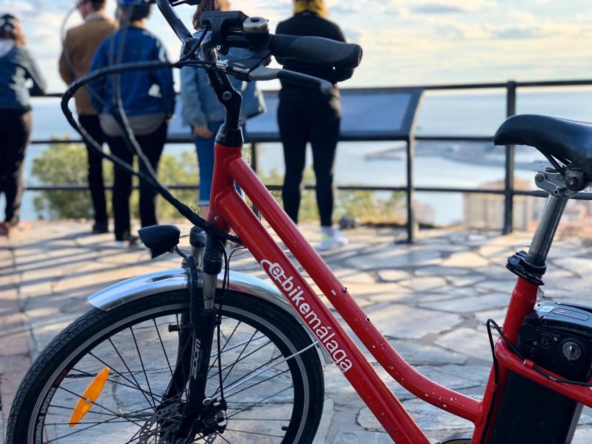 Malaga: Guided E-Bike Tour - Beaches, promenade, and the Mítico Balneario
