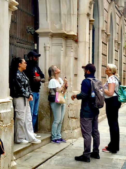 Málaga: Historic Center Tour with Local Guide - Starting beside the Alcazaba at Plaza de la Aduana