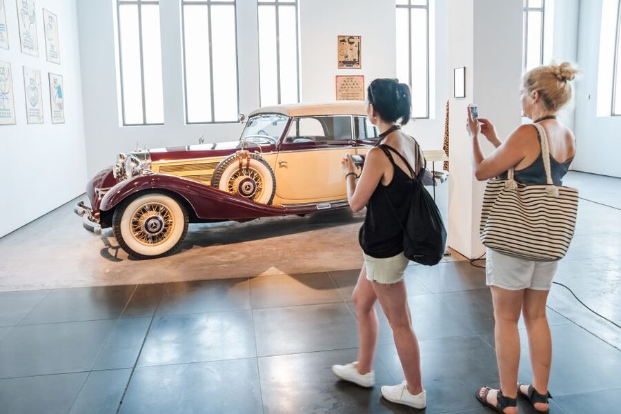 Málaga: Museo del Automóvil y la Moda Ticket - How long to allow, and how to pace the visit