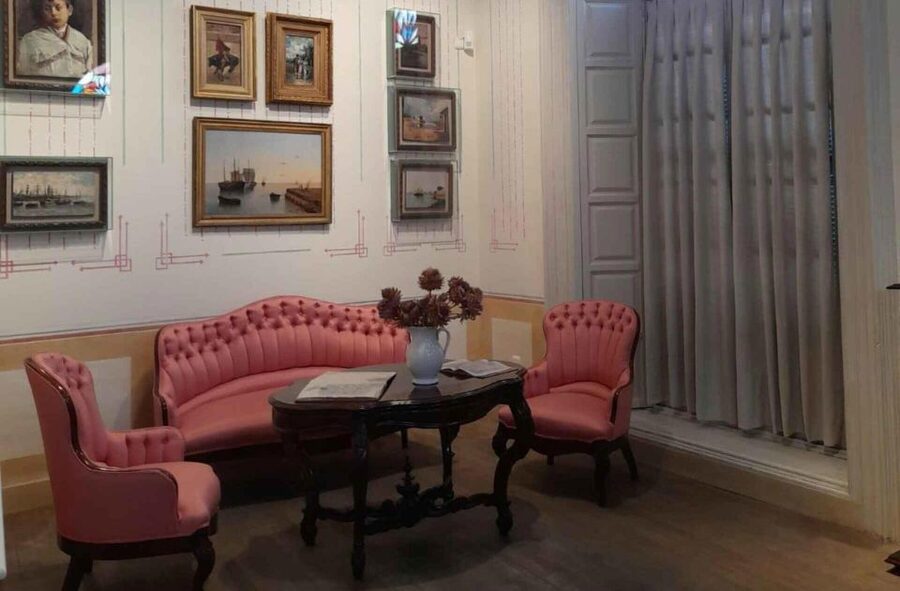 Málaga: Picasso Birthplace Museum Ticket & City Audio Guide - Who will get the most from this visit