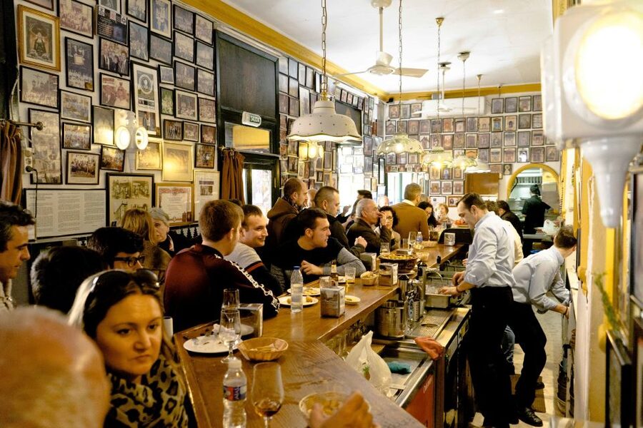 Malaga: Tapas Crawl - Price, timing, and practical value