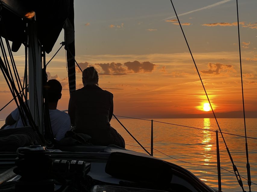 Marbella: Sunset Sailing Trip with Drinks and Snacks - Why the sunset views work so well from the sea