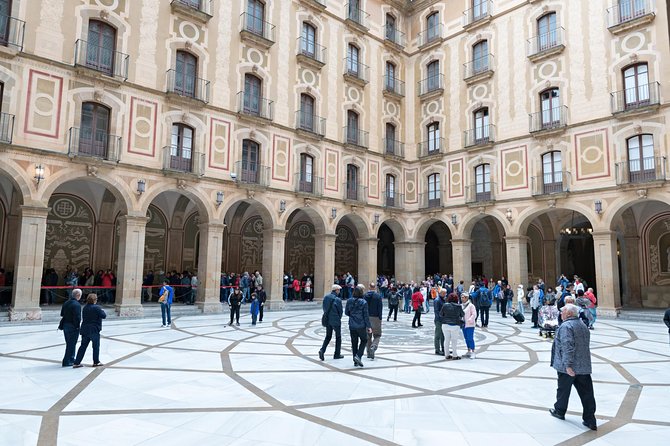 Montserrat Private Guided Tour with Pick up - Is $1,209.98 a fair price?