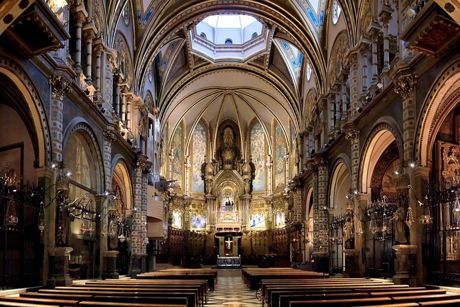 Montserrat with Cog-Wheel Train & Black Madonna Priority Access - Timing the 5.5-hour and 7-hour departures