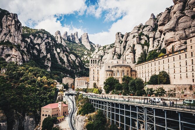 Montserrat with Cog-Wheel Train & Black Madonna Priority Access - Starting in Barcelona and finding the coach