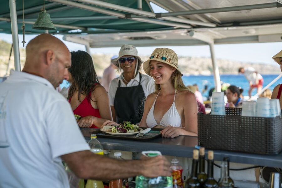 Palma de Mallorca: 5-Hour Catamaran Cruise with Lunch & Swim - What the $69 price really gets you