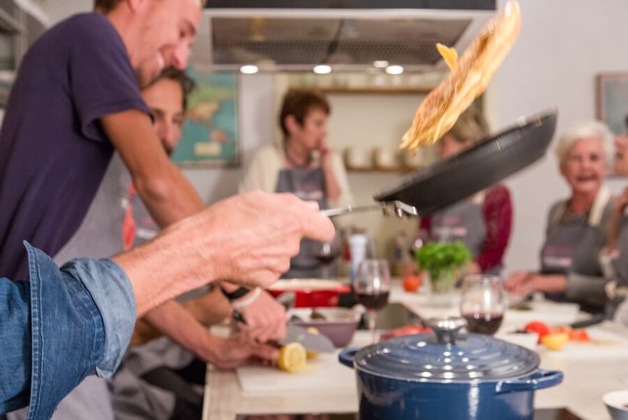 Palma de Mallorca: Spanish Cooking Experience - A five-course route through Spanish home cooking