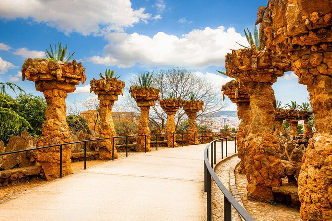 Park Güell Skip-the-Line Guided Tour Barcelona - Who will get the most from this visit