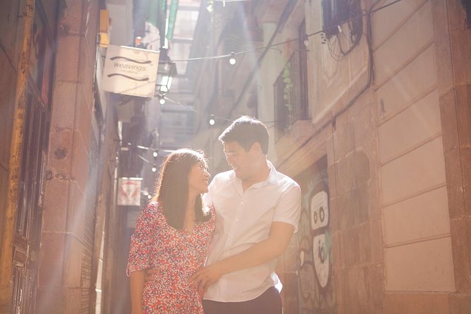 Photoshoot tour in Barcelona Secret Corners - El Born and La Ribera, 30 minutes among old lanes