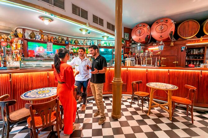 Private Tour: Tapas, Wine & Flamenco Show in Barcelona’s Old Town - Mercado de Santa Caterina and the food stops