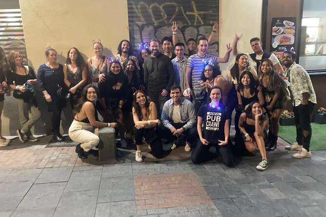 Pub Crawl Madrid by Mad Party Crew - Stop two: Hood Dogs by Planet Club