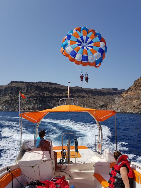 Puerto Rico de Gran Canaria : Parasailing - Flying above Puerto Rico de Gran Canaria
