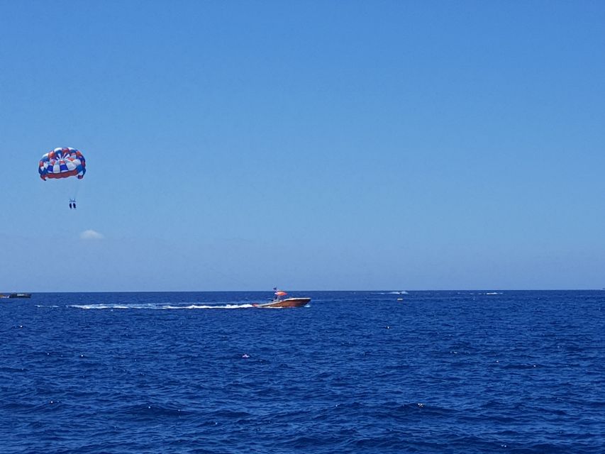 Puerto Rico de Gran Canaria : Parasailing - The launch is gentler than it looks