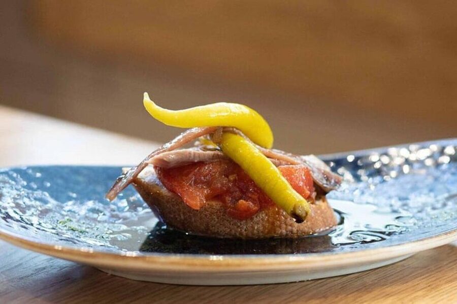 San Sebastian: Walking Tour with Pintxo and Drink - From Boulevard de Donostia to the Belle Époque center