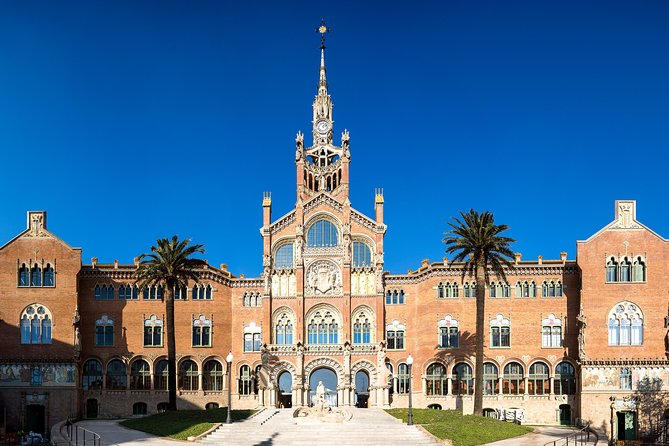 Sant Pau Recinte Modernista Entrance Ticket in Barcelona - Pavilions, gardens, and the details above eye level