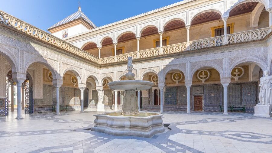 Seville: Casa de Pilatos Ground Floor Entry Ticket - Entering through the marble gate