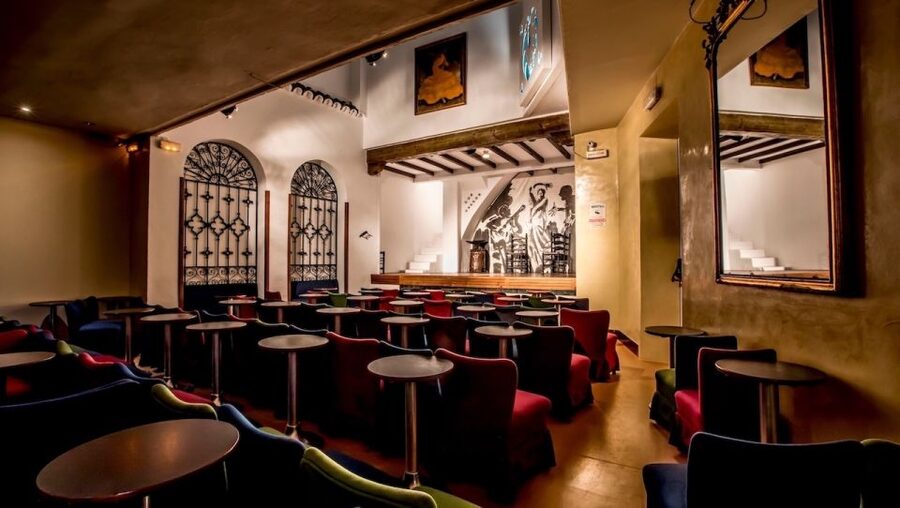 Seville: Flamenco Show at Tablao Los Gallos - Key points at a glance