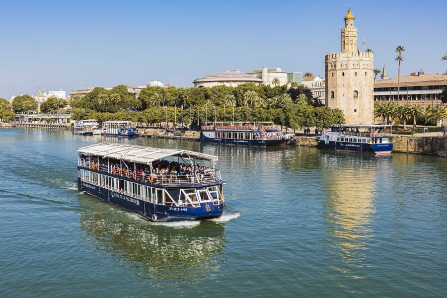 Seville: Panoramic Cruise, Hop-On-Hop-Off Bus & Walking Tour - Start at the Torre del Oro