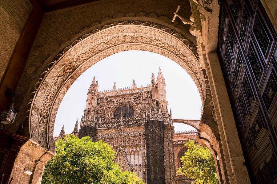 Seville: Priority Access Cathedral & Giralda Tour - How long the tour really takes