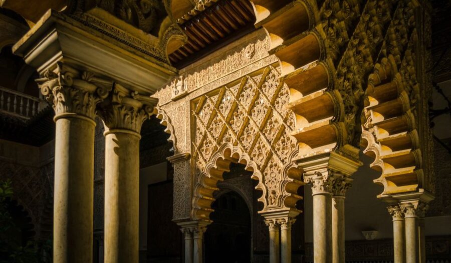 Seville: Royal Alcázar Skip-the-Line Tour by Local Experts - What to bring and how to plan the rest of your visit