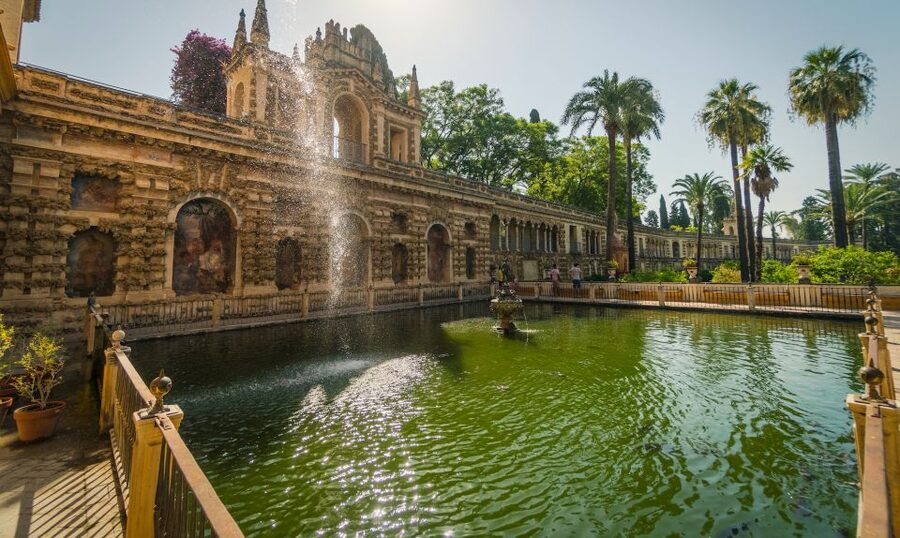 Seville: Royal Alcázar Skip-the-Line Tour by Local Experts - Why the Alcázar deserves a guided visit