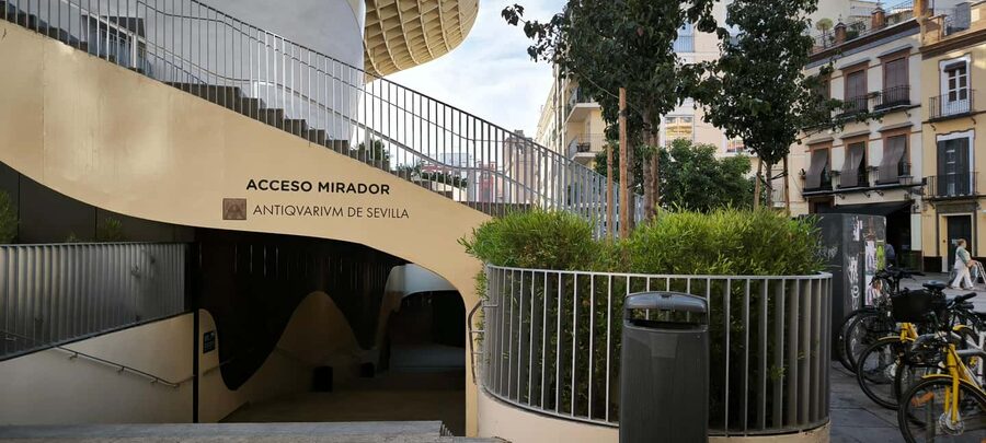 Seville: Setas de Sevilla Entry Ticket - Accessibility, pets, and practical limits