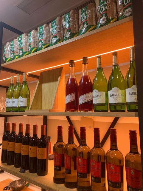 Seville: Sherry Wine Tasting with Light Snacks - What happens during the 90-minute tasting